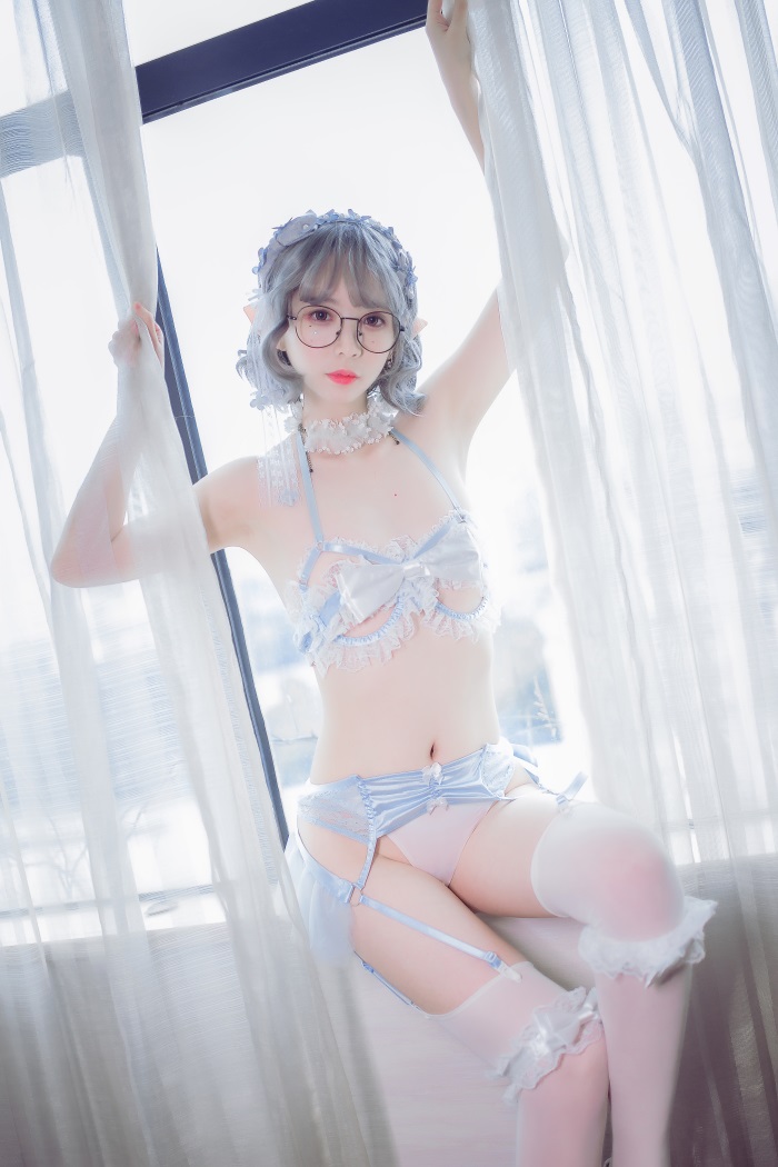 网红Coser@疯猫ss - .蓝色精灵 [30P/180MB] 网红写真-第1张