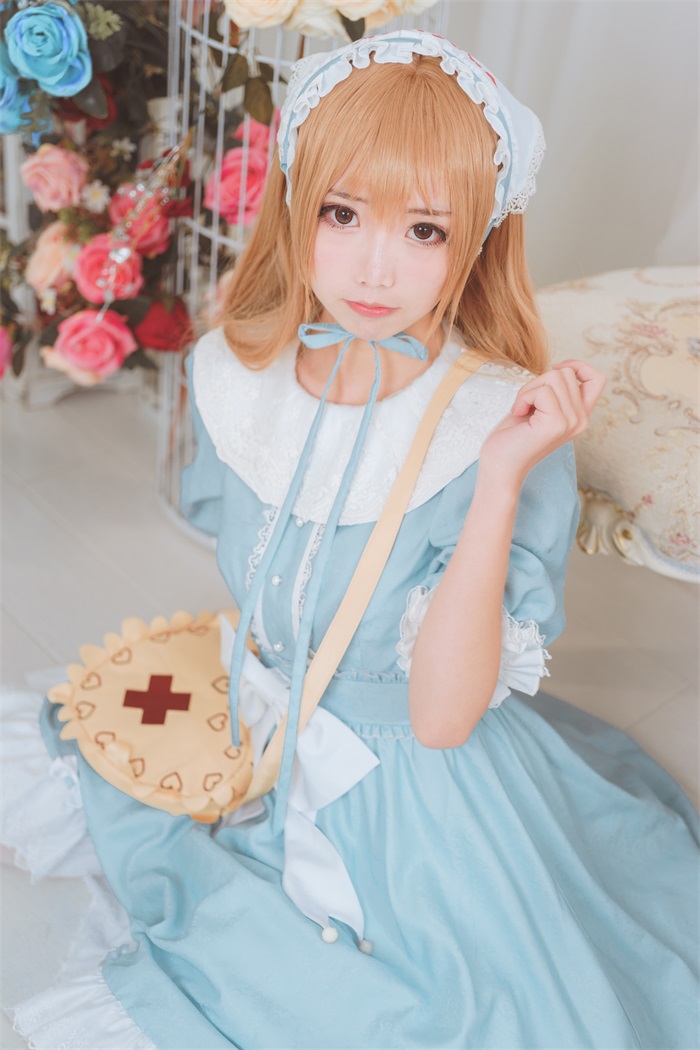 人气动漫Coser@面饼仙儿 - 血小板lolita [13P/107MB] 网红写真-第2张