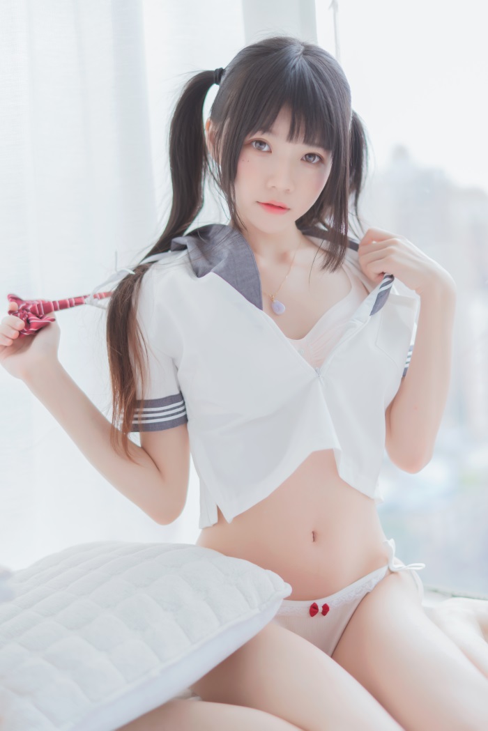 人气动漫Coser@桜桃喵 - 心形胖次 [111P/1.30GB] 网红写真-第3张