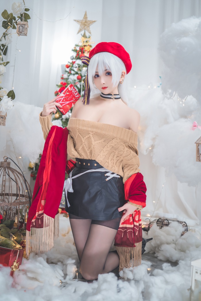 知名动漫Coser@rioko凉凉子 圣诞贝尔法斯特 [24P/1V/233MB] 网红写真-第1张