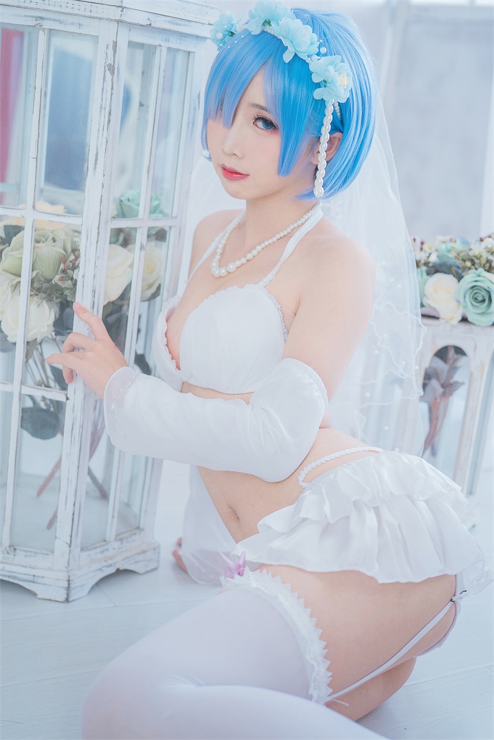 人气动漫Coser@面饼仙儿 – 花嫁蕾姆 [28P/186MB] 网红写真-第2张