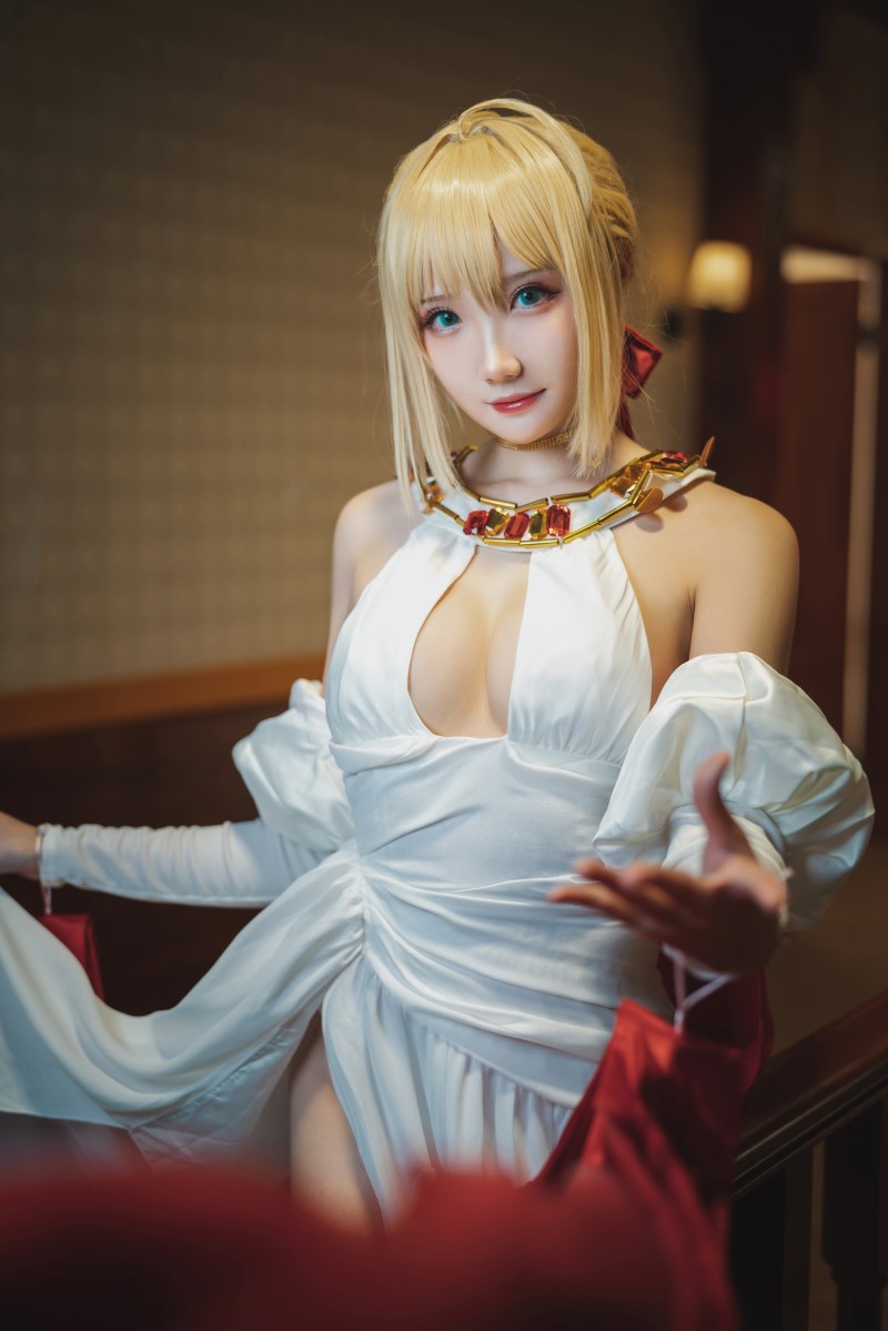 动漫Coser@瓜希酱 尼禄英灵正装 [20P/73MB] 网红写真-第2张