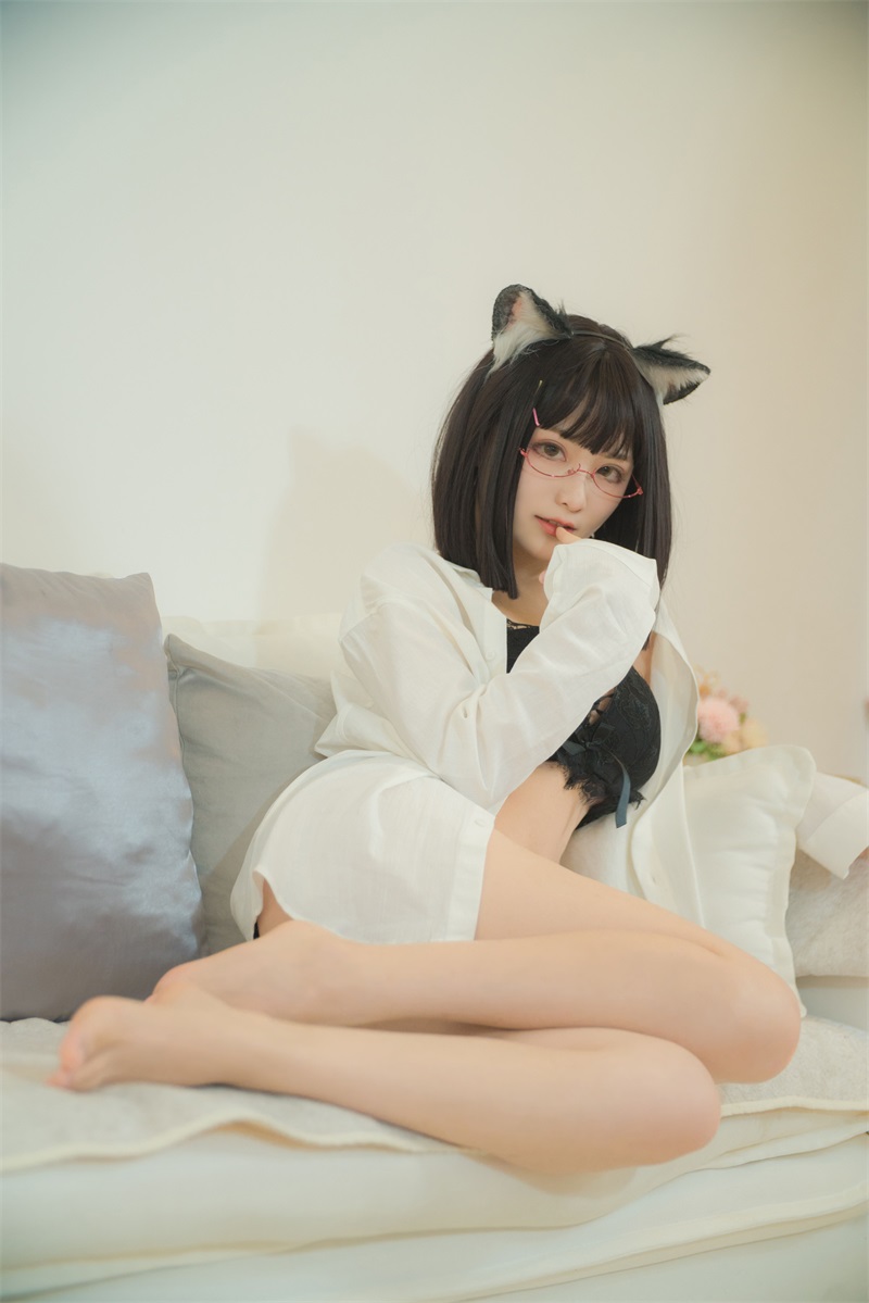 网红Coser@起司块wii 猫报恩 [90P/989MB] 网红写真-第1张