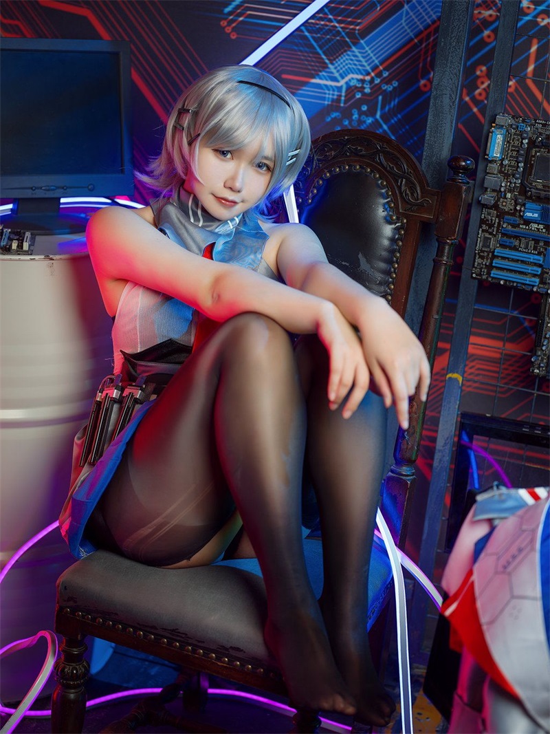 网红Coser@麻花麻花酱 里诺 原皮 [20P/238MB] 网红写真-第3张