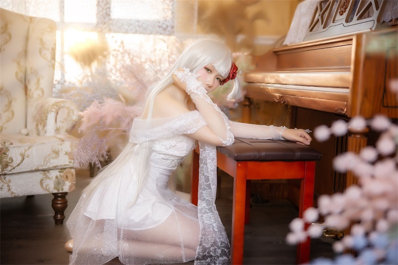 网红Coser@麻花麻花酱 翔鹤 [9P/126MB] 网红写真-第2张