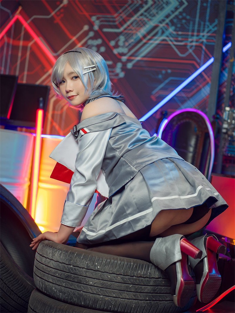 网红Coser@麻花麻花酱 里诺 原皮 [20P/238MB] 网红写真-第2张