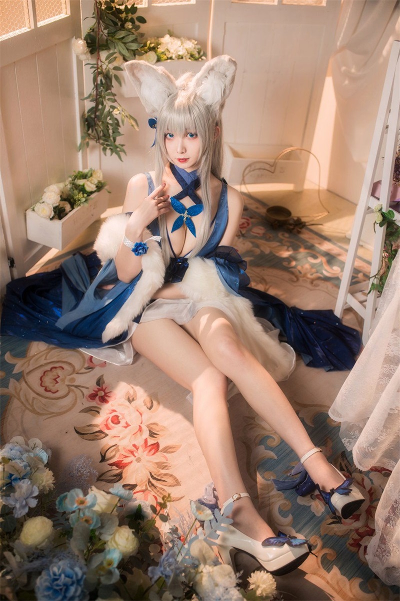 网红Coser@封疆疆v 信浓礼服 [38P/497MB] 网红写真-第3张