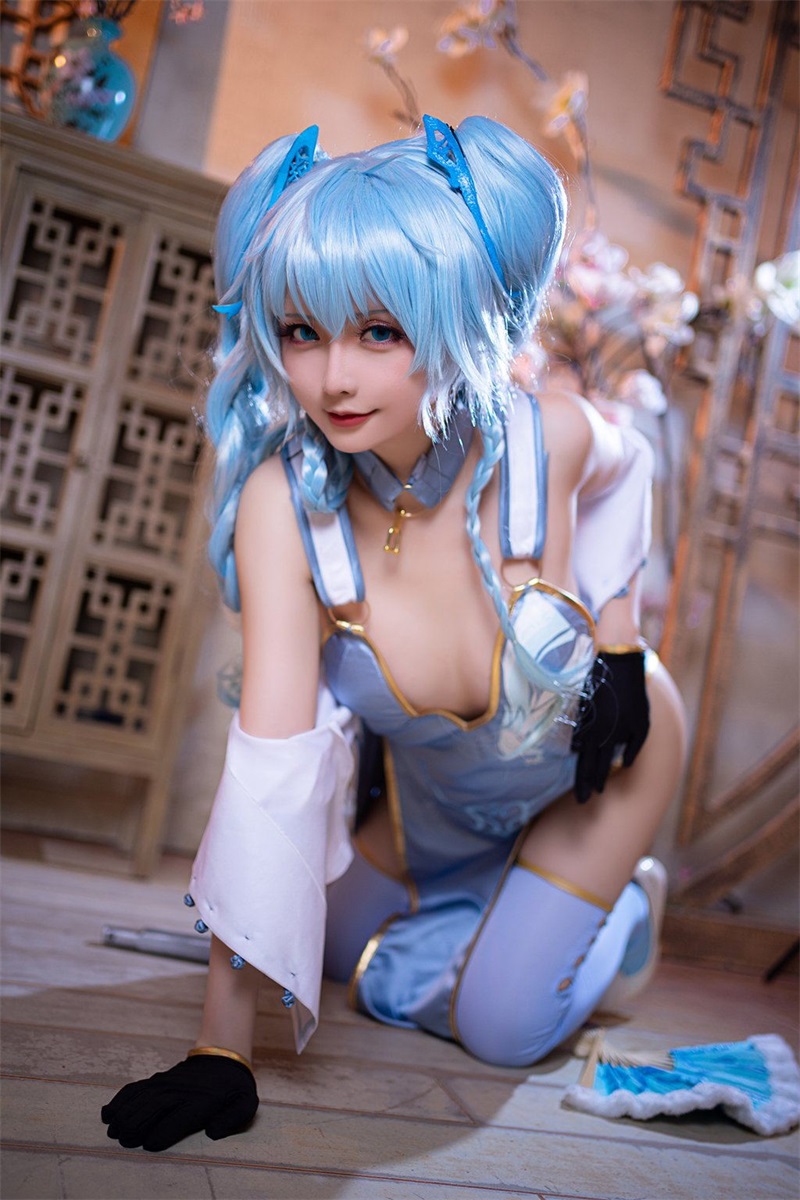 网红Coser@星之迟迟 秘密花园 PA15翠雀媚 [14P/55MB] 网红写真-第2张