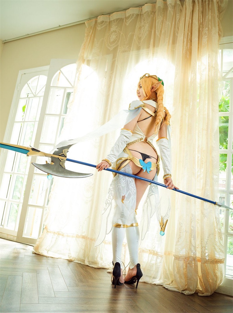 网红Coser@麻花麻花酱 精灵村 [31P/323MB] 网红写真-第4张