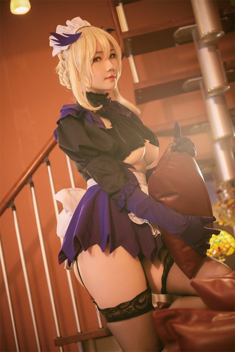 网红Coser@是本末末 黑枪呆女仆 [28P/143MB] 网红写真-第1张