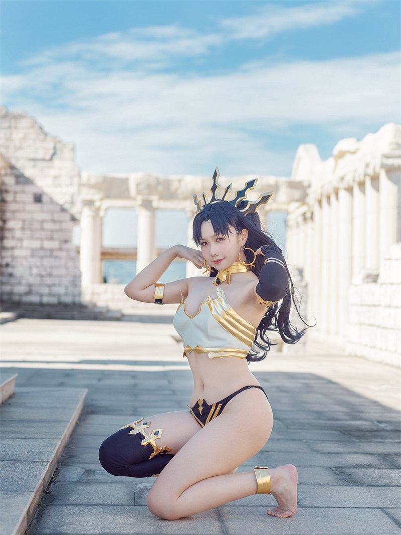 网红Coser@麻花麻花酱 伊什塔尔 [31P/594MB] 网红写真-第1张