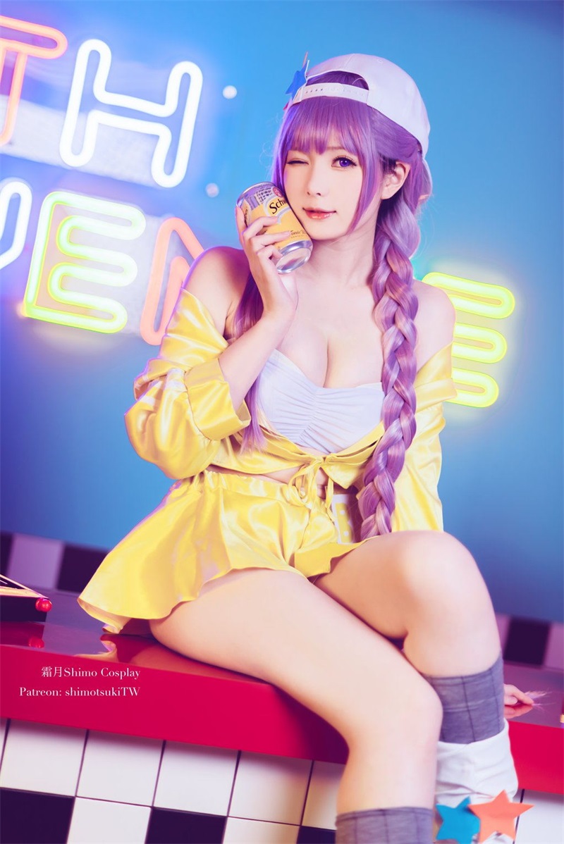 网红Coser@霜月shimo BB泳装 [15P/274MB] 网红写真-第1张