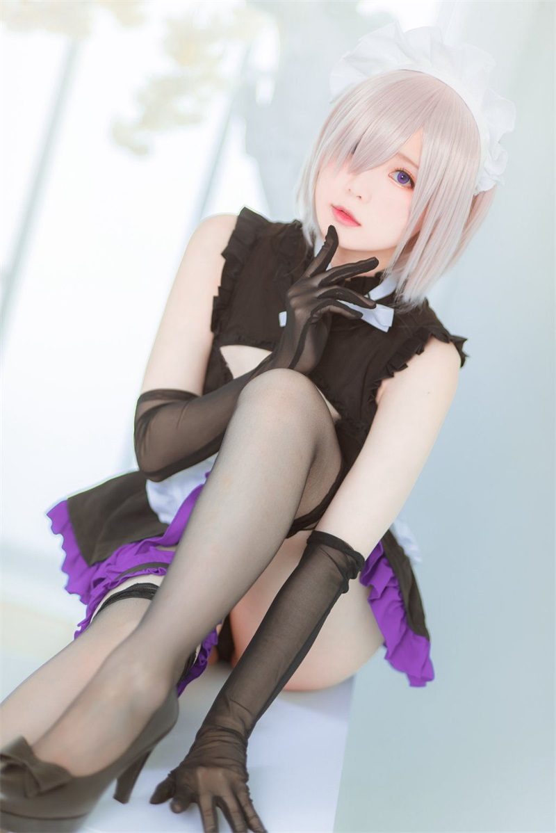 网红Coser@霜月shimo 玛修女仆 [14P/131MB] 网红写真-第1张