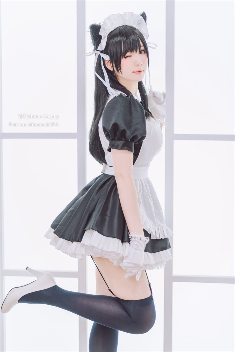 网红Coser@霜月shimo 爱宕女仆 [16P/174MB] 网红写真-第2张