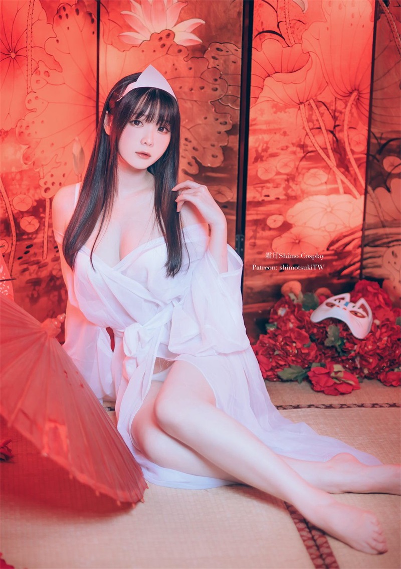 网红Coser@霜月shimo 万圣 [19P/286MB] 网红写真-第3张