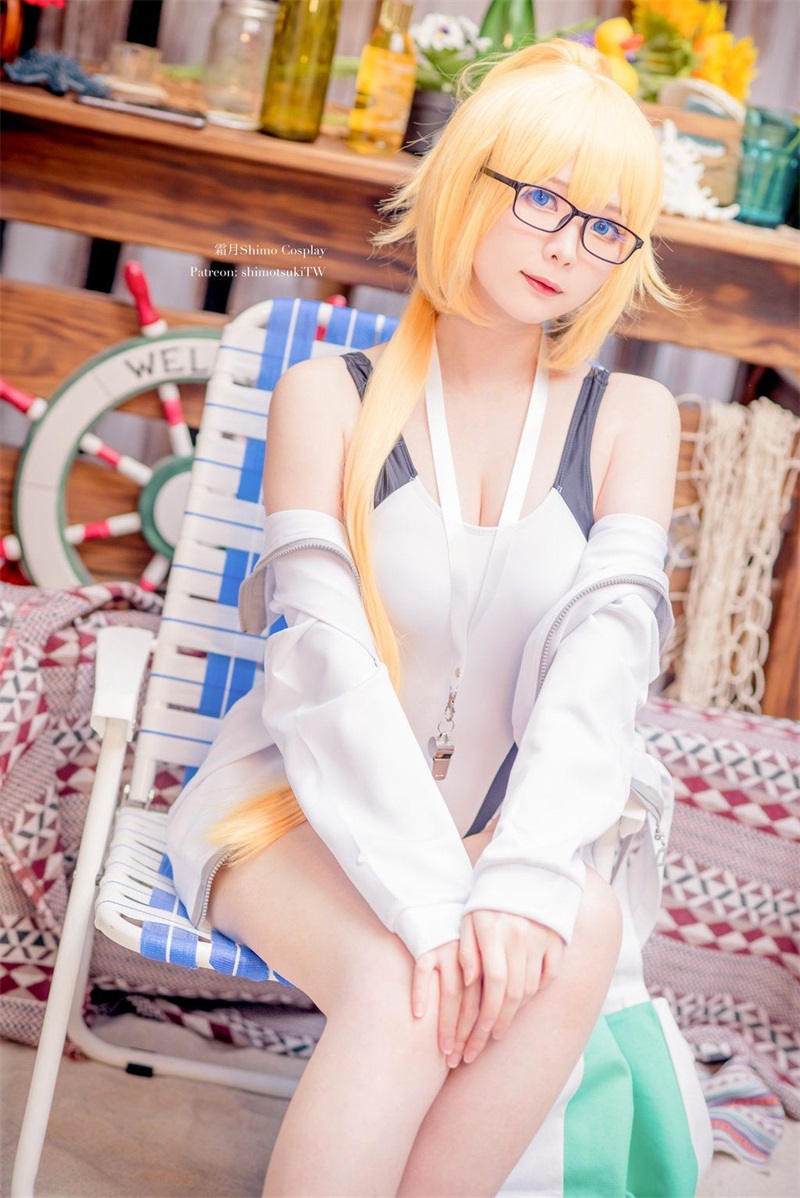 网红Coser@霜月shimo 贞德 [13P/292MB] 网红写真-第1张