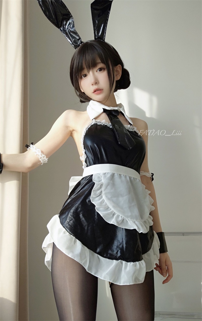 网红Coser@迷之呆梨 2023年01月合集 [241P/529MB] 网红写真-第1张