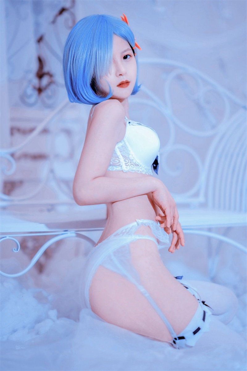 网红Coser@001.晕崽Zz – 蕾姆 [30P-120MB] 网红写真-第3张