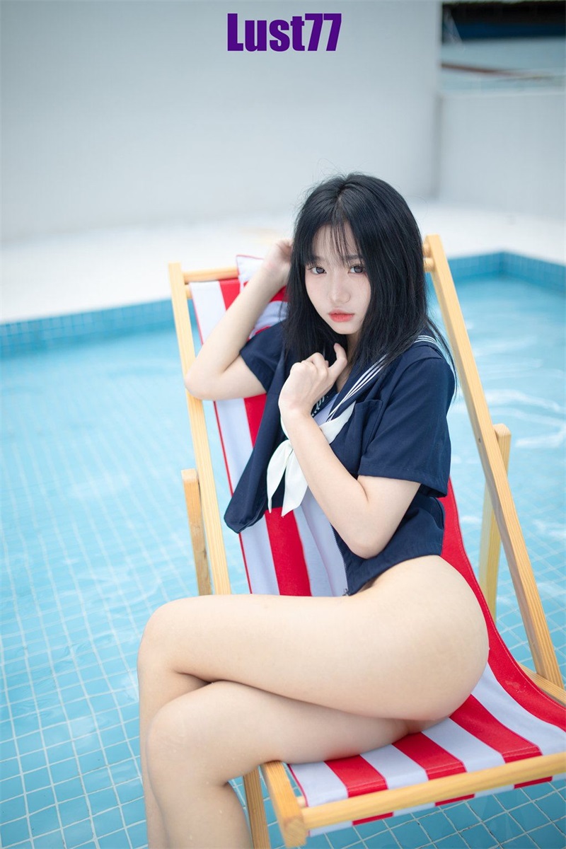 人气Coser@柒柒要乖哦 清凉夏日 [72P/686MB] 网红写真-第2张