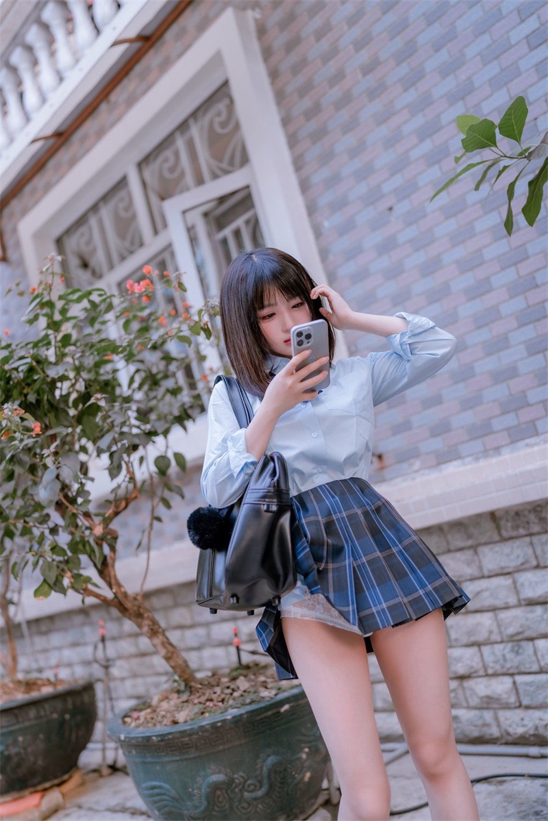 网紅Coser@桜井宁宁 NO.046 jk之居家 [66P-413MB] 网红写真-第1张