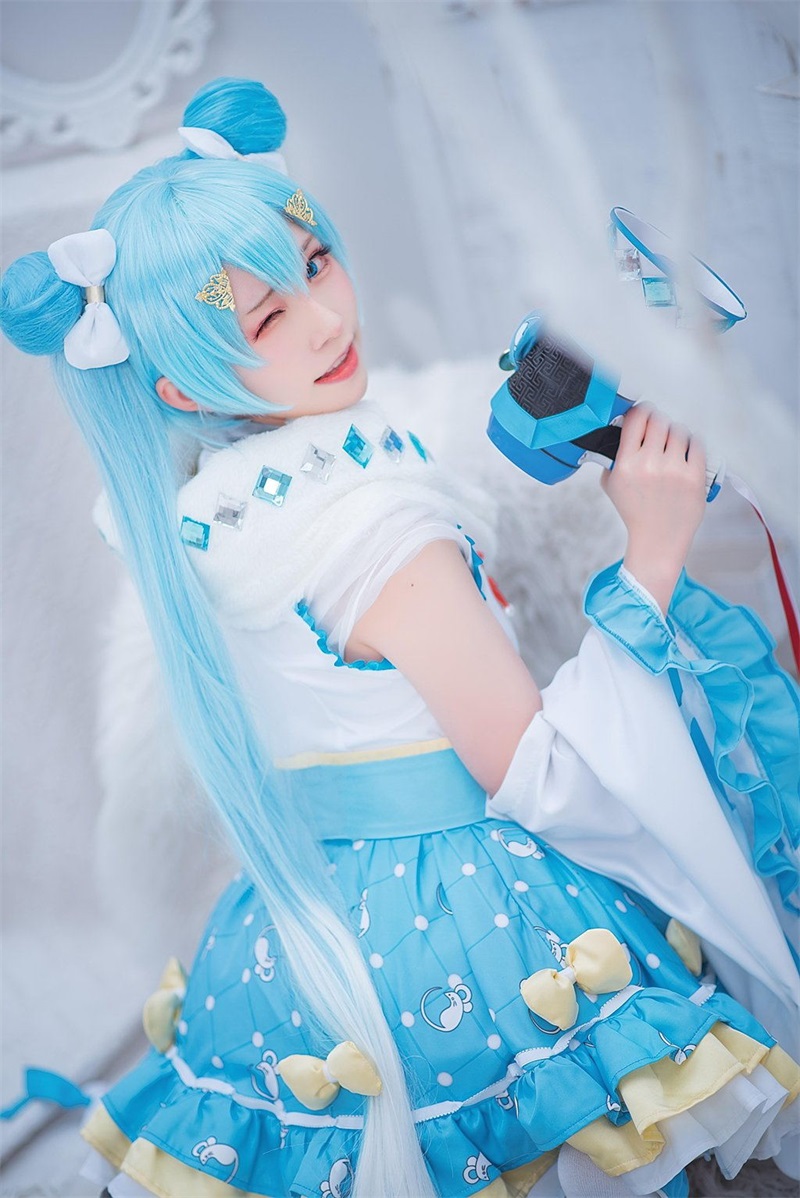 人气Coser@Kitaro_绮太郎 初音miku1[16P-20MB] 网红写真-第3张