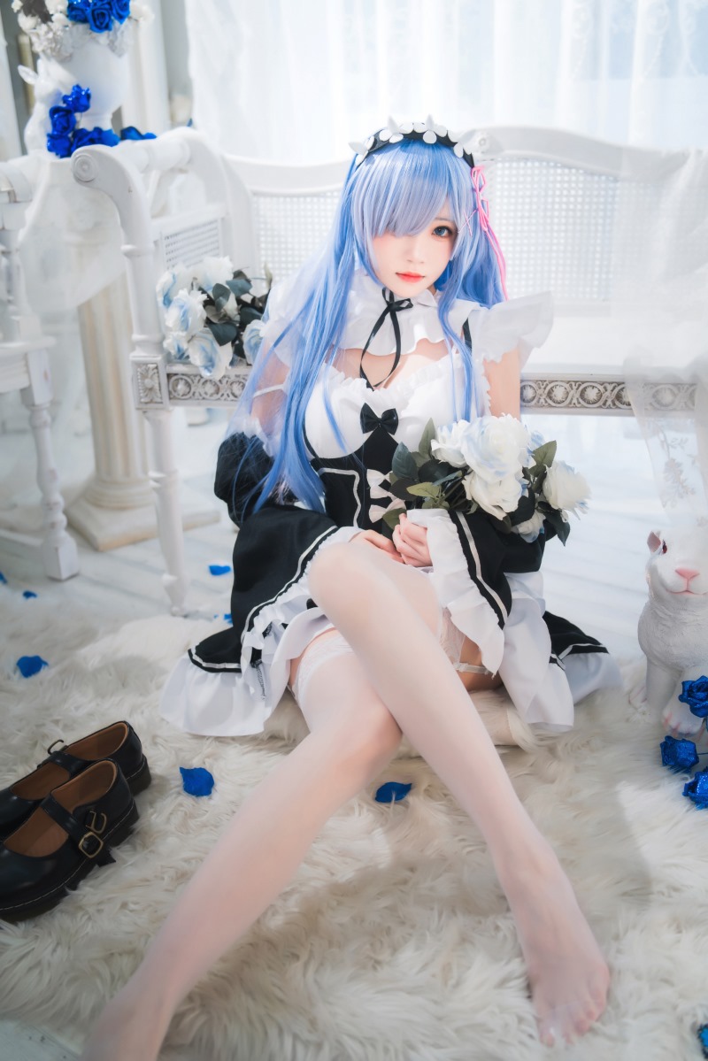 人气Coser@桜桃喵 长发蕾姆01 [45P/685MB] 网红写真-第1张