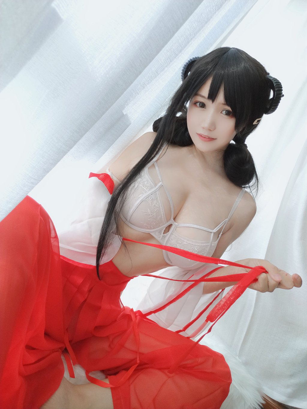 人气Coser@小仓千代 巫女DLC [31P-66MB] 网红写真-第1张