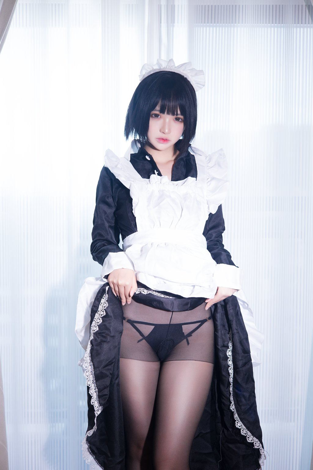 网红Coser@疯猫ss 2022夏日限定B本 女仆 [20P/1V/306MB] 网红写真-第2张