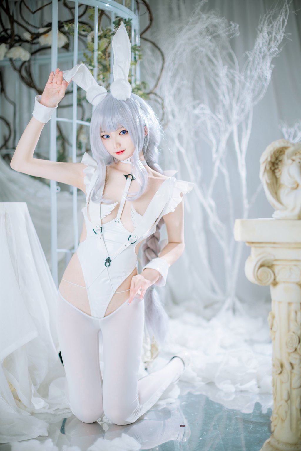 网紅Coser@封疆疆v  恶毒 [32P/275MB] 网红写真-第1张