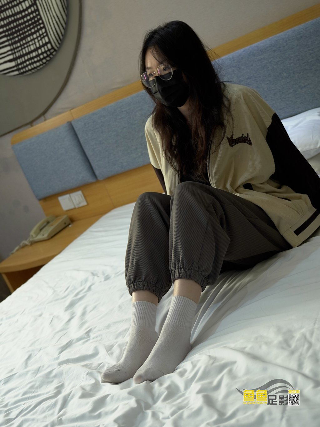 鱼鱼足影@089-第103期：茵茵老师[148P/1.16GB] 其它写真-第1张