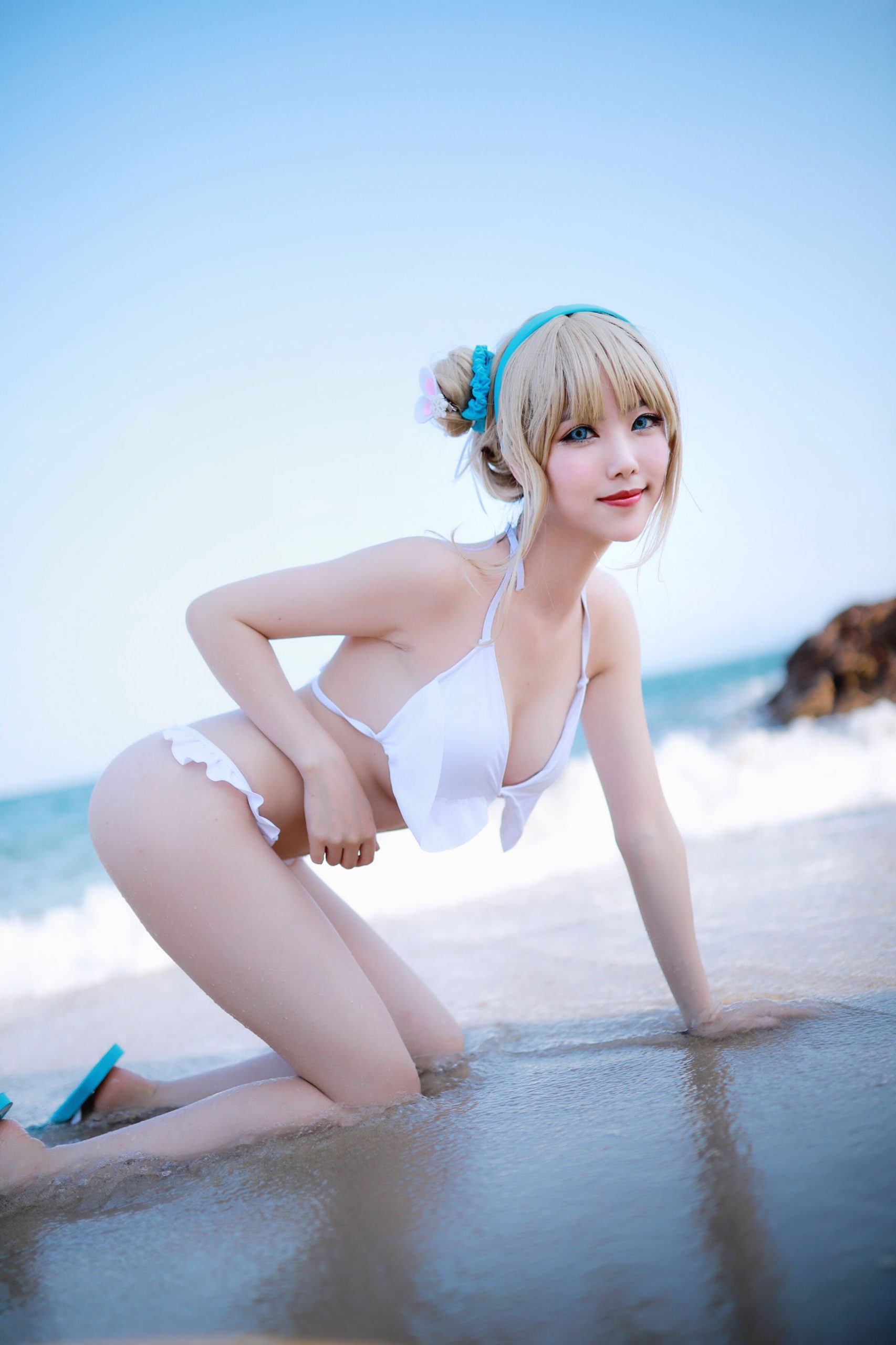 网紅Coser@抖娘-利世 海边索米 [30P/88MB] 网红写真-第4张