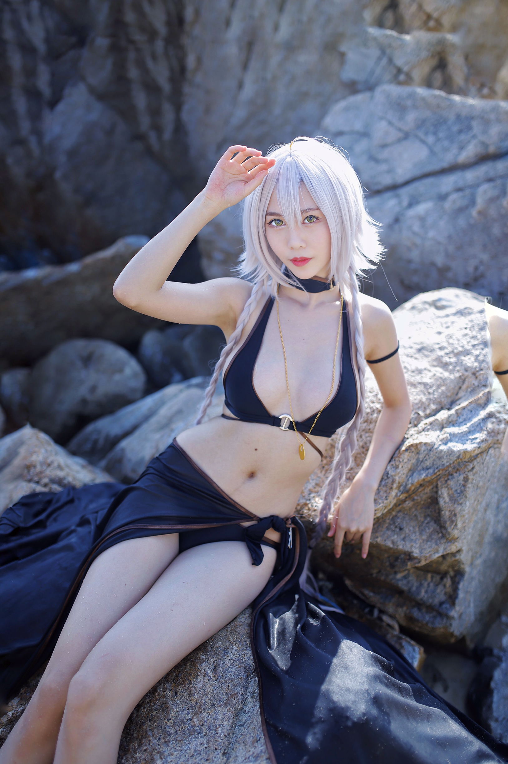 网紅Coser@抖娘-利世 黑贞德泳装  [40P/135MB] 网红写真-第4张