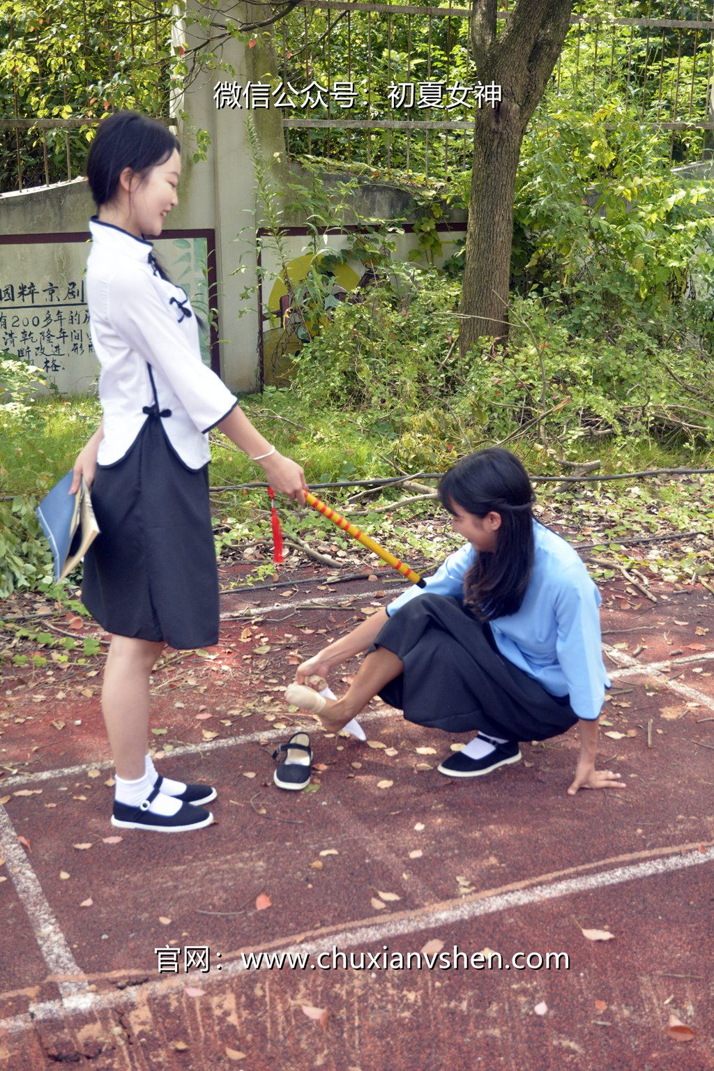 [初夏女神] NO.090 点点、双双~【民国姐妹】两姐妹为了一双布鞋争的不可开交 [180P/2V/7.52G] 其它写真-第4张