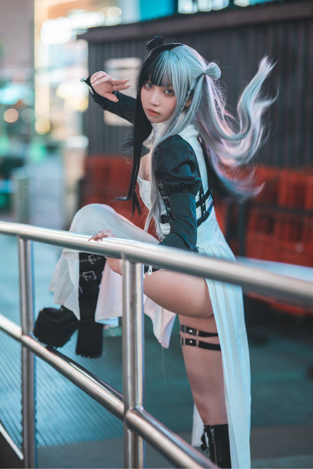 网紅Coser@果咩酱w – 中式赛博[13P/352MB] 网红写真-第3张