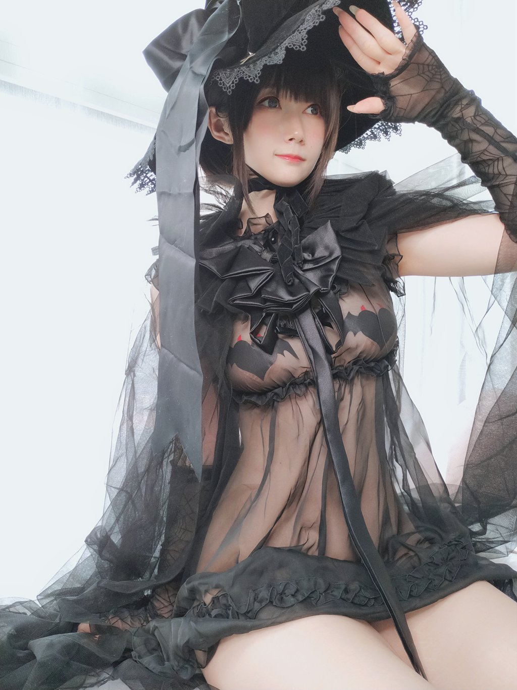 人气动漫Coser@白银81_ 见习魔女 [132P1V916MB] 网红写真-第2张