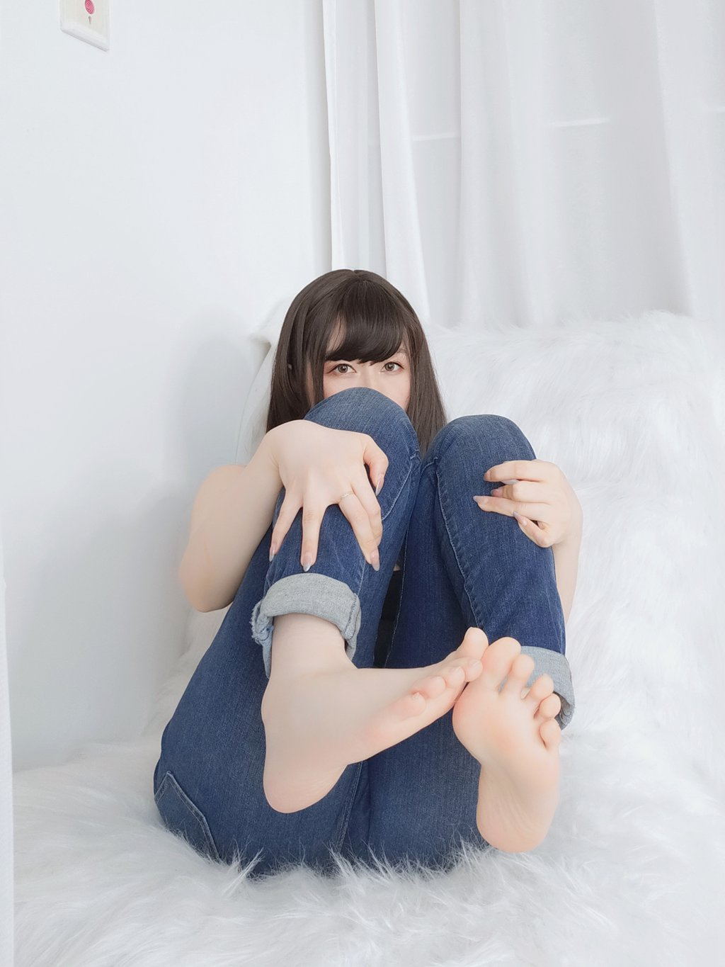 人气动漫Coser@白银81_ 露背上衣 [63P1V331MB] 网红写真-第1张