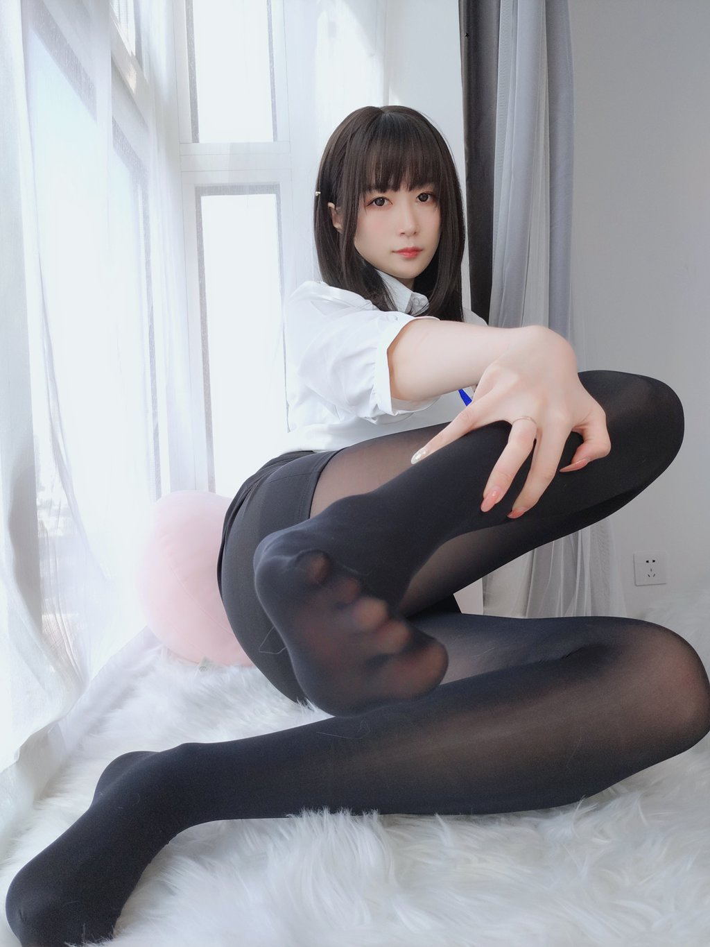 人气动漫Coser@白银81_ 制服  [132P1V1.09GB] 网红写真-第1张