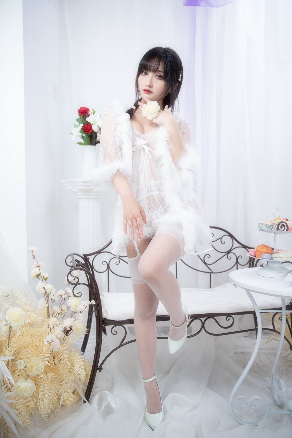 网紅Coser@洛璃 LoLiSAMA NO.030 蛋糕 [25P2V-436MB] 网红写真-第4张