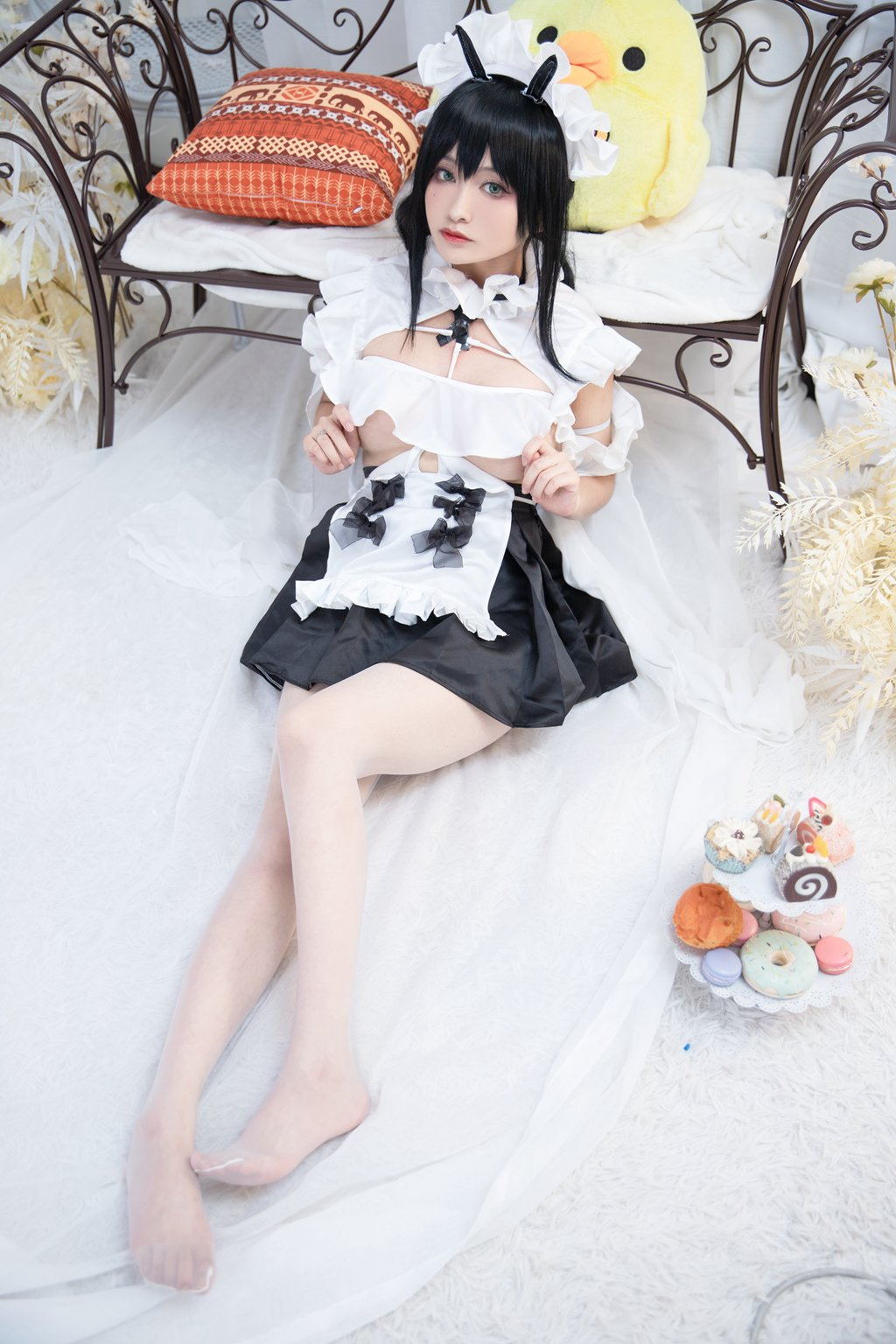 网紅Coser@洛璃 LoLiSAMA NO.029 不挠女仆 [69P-782MB] 网红写真-第2张