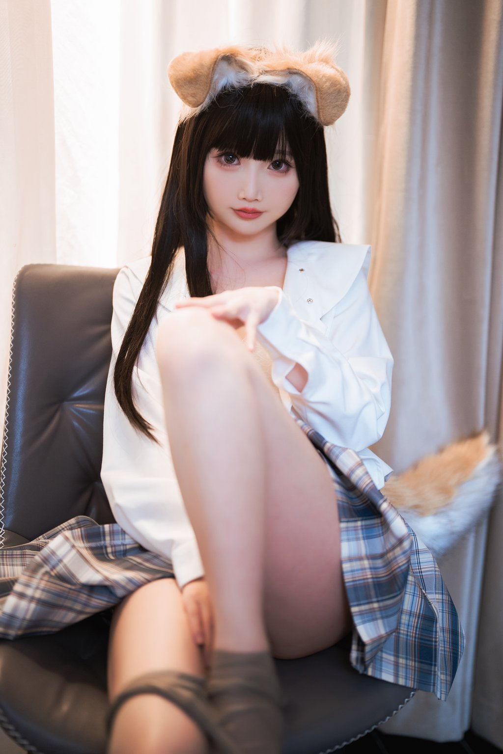 人气动漫Coser@面饼仙儿 狗妹JK [24P/204MB] 网红写真-第1张