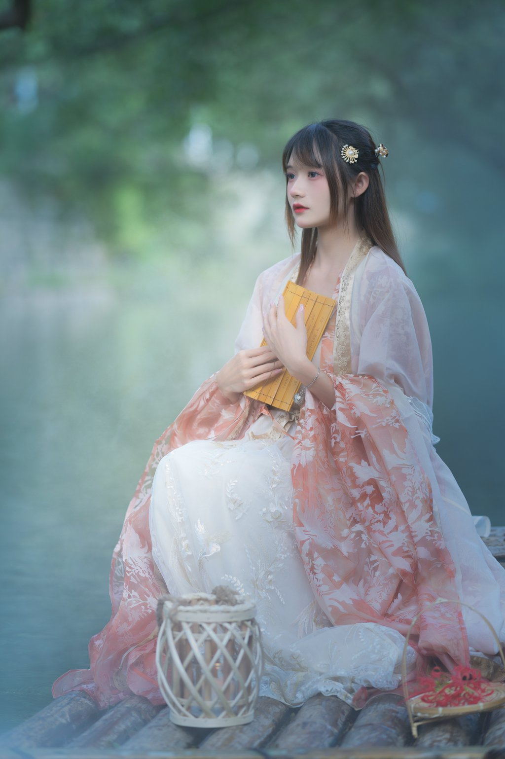 人气Coser@兔子Zzz不吃胡萝卜 烟雨江南[26P/268MB] 网红写真-第3张