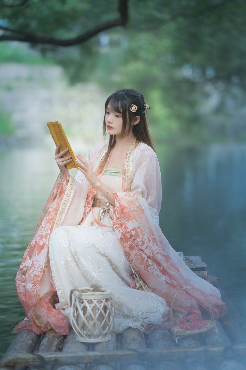 人气Coser@兔子Zzz不吃胡萝卜 烟雨江南[26P/268MB] 网红写真-第1张